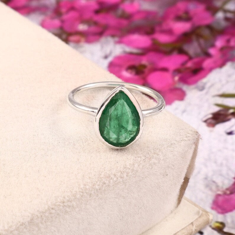 Natural Zambian Emerald Ring, 2.20 Ct Pear Cut, 925 Sterling Silver Bezel (GCC Certified)